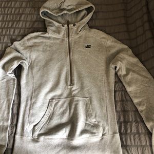 Nike 1/2 zip hoodie